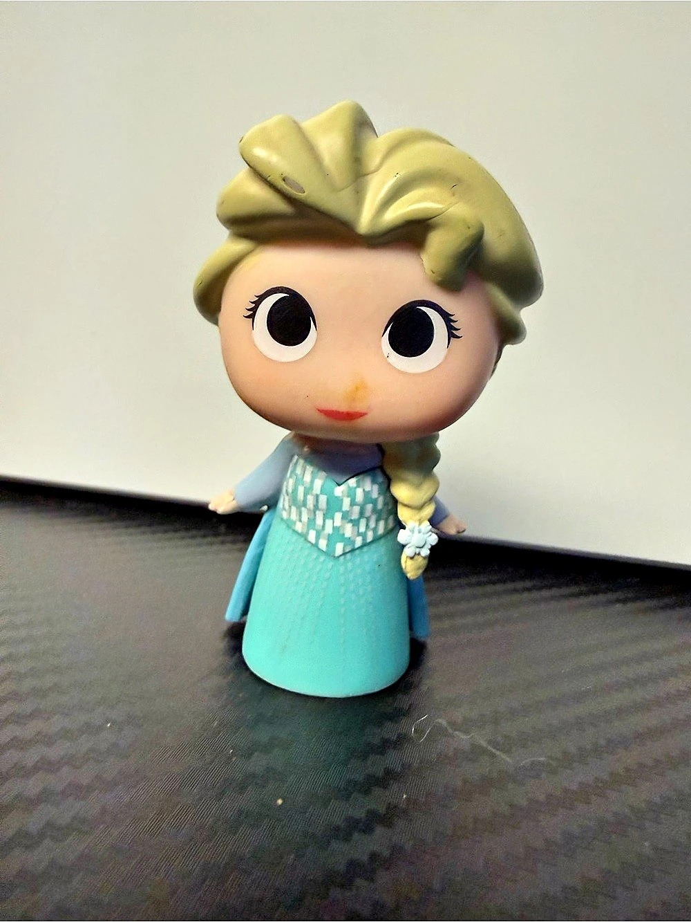 Disney Frozen Elsa figure Elsa Doll Blue Funko 2016